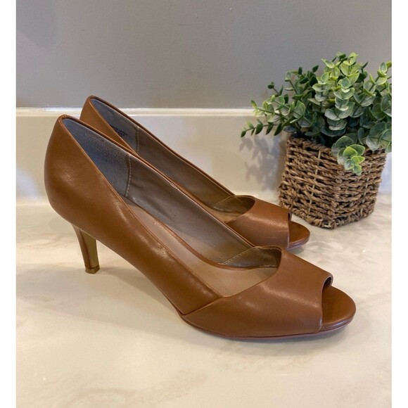 Ann Taylor Pump Heels Size 7.5 Perfect Peep Toe Brown 3 “ Heel Stylish Shoe - Picture 2 of 12